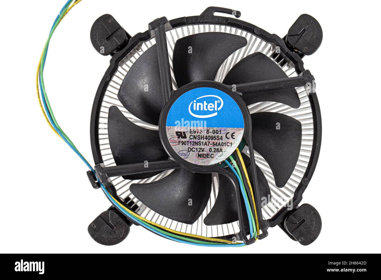 Ventola del computer, ventola della CPU Intel, isolata su sfondo bianco Foto Stock