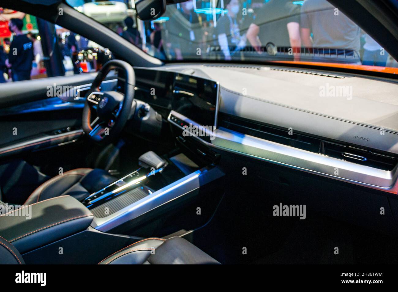 Interno DEL MG One SUV in mostra al Salone dell'Auto di Guangzhou 2021, provincia di Guangdong, Cina. Foto Stock