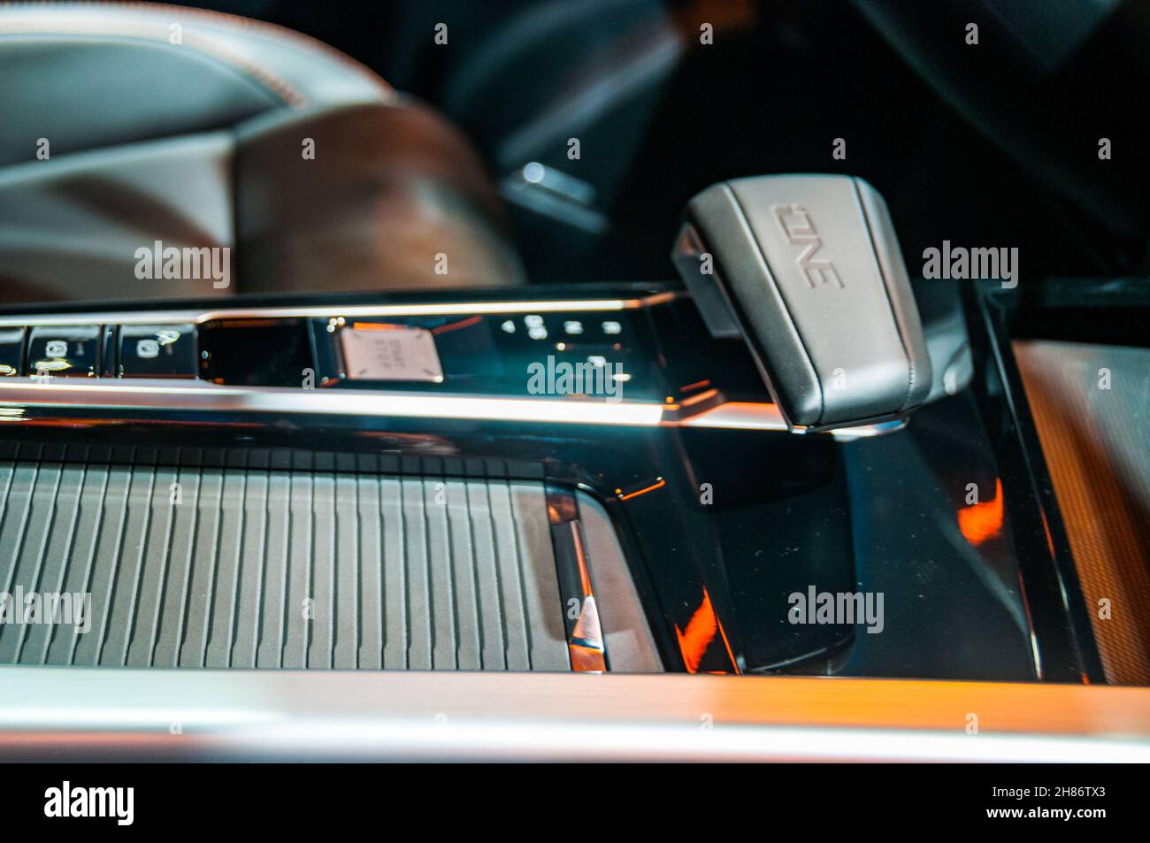 Interno DEL MG One SUV in mostra al Salone dell'Auto di Guangzhou 2021, provincia di Guangdong, Cina. Foto Stock