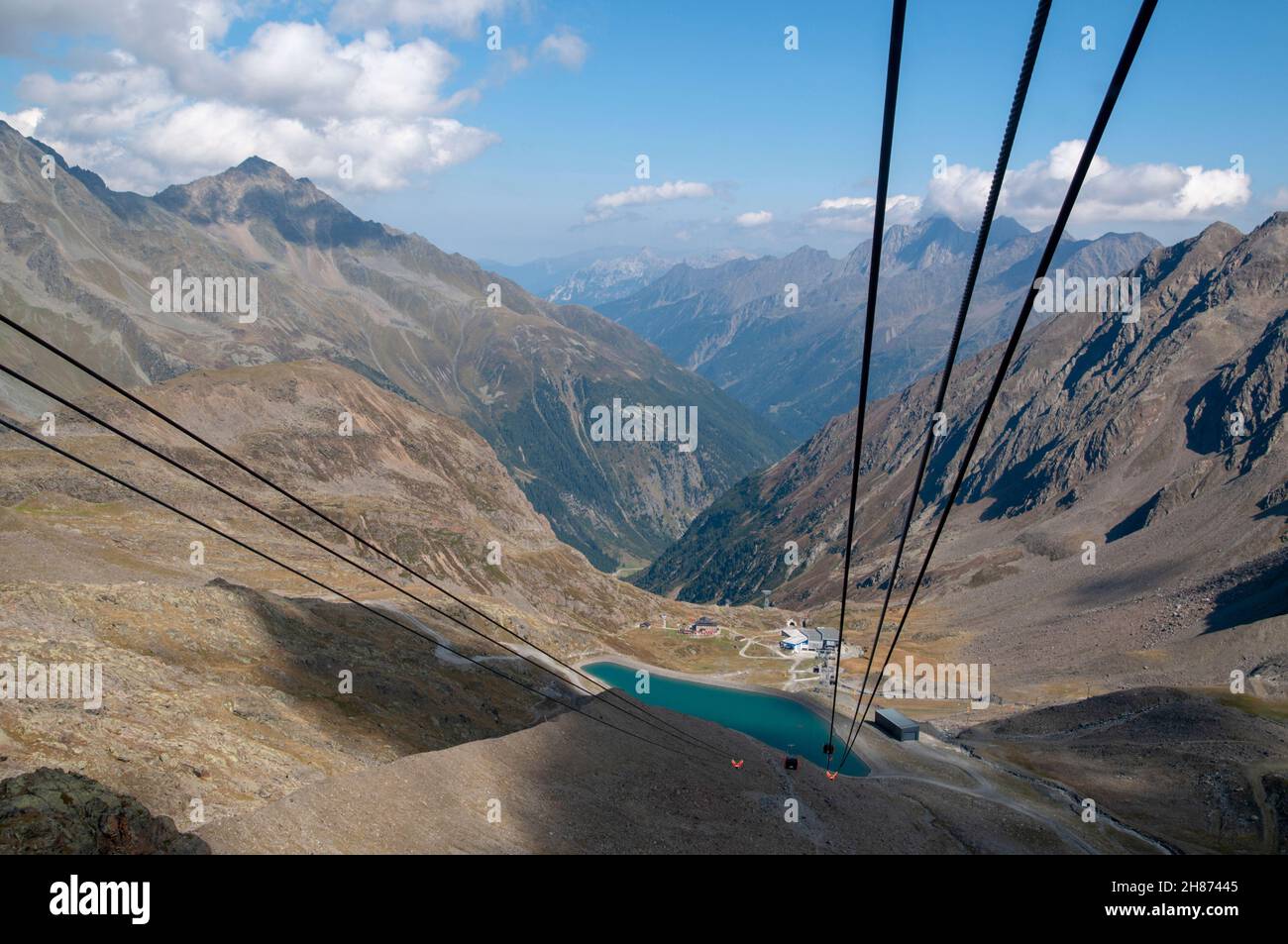 Il Stubaier Wildspitze è un 3,341-metro-alta montagna delle Alpi dello Stubai in stato austriaco del Tirolo. A nord-est del vertice si trovano due ghiacciai, th Foto Stock