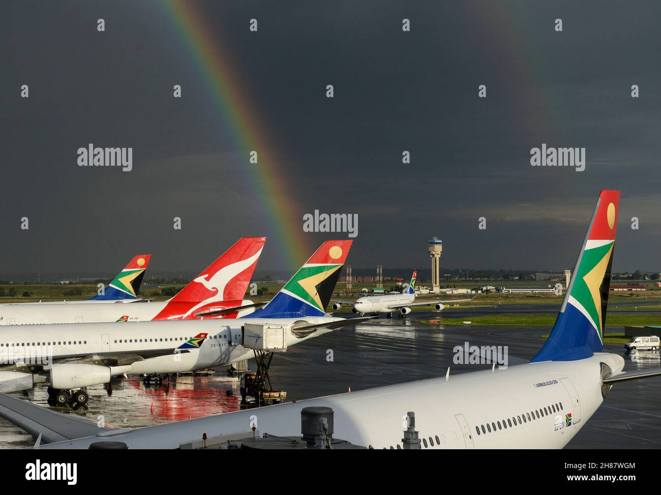 SUDAFRICA, aeroporto Johannesburg O Tambo, aerei della compagnia aerea sudafricana / SÜDAFRKA, Flughafen Johannesburg, Flugzeuge von South African Airlines Foto Stock