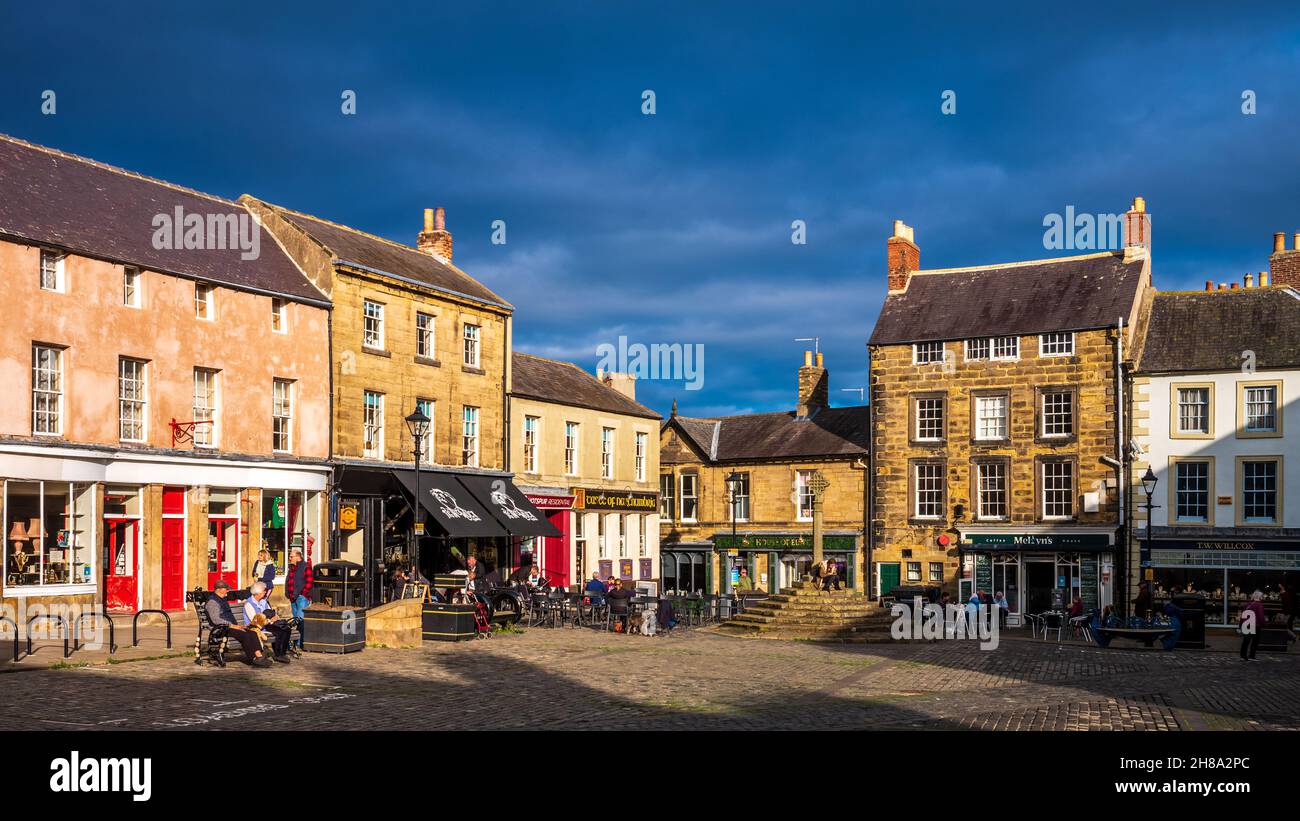Piazza del mercato di Alnwick, nella città nord-umbriana di Alnwick. Foto Stock