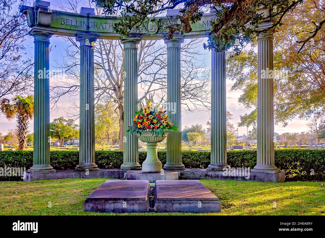 Il monumento commemorativo di Bellingrath-Morse è raffigurato presso il cimitero di Magnolia, il 26 novembre 2021, a Mobile, Alabama. Foto Stock