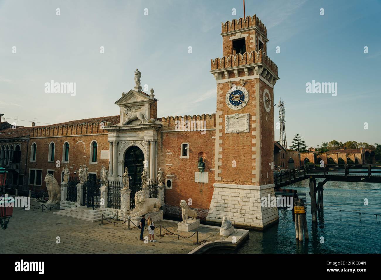 Veduta dell'Arsenale veneziano complesso di ex cantieri e armamenti. Venezia, Italia- Sep, 2021. Foto di alta qualità Foto Stock