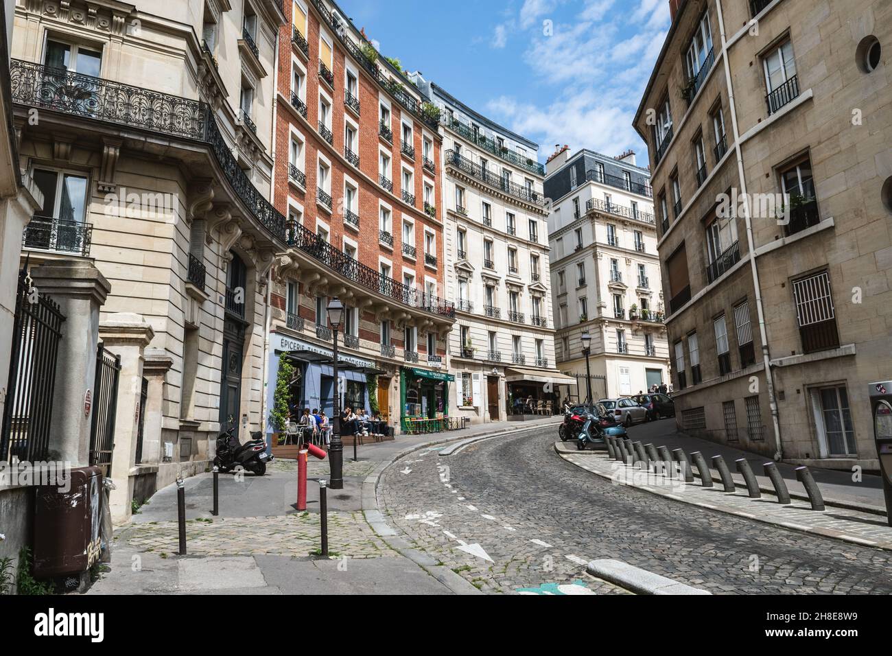 Angolo di Rue Lepic a Montmartre, Parigi 18th, Francia Foto Stock