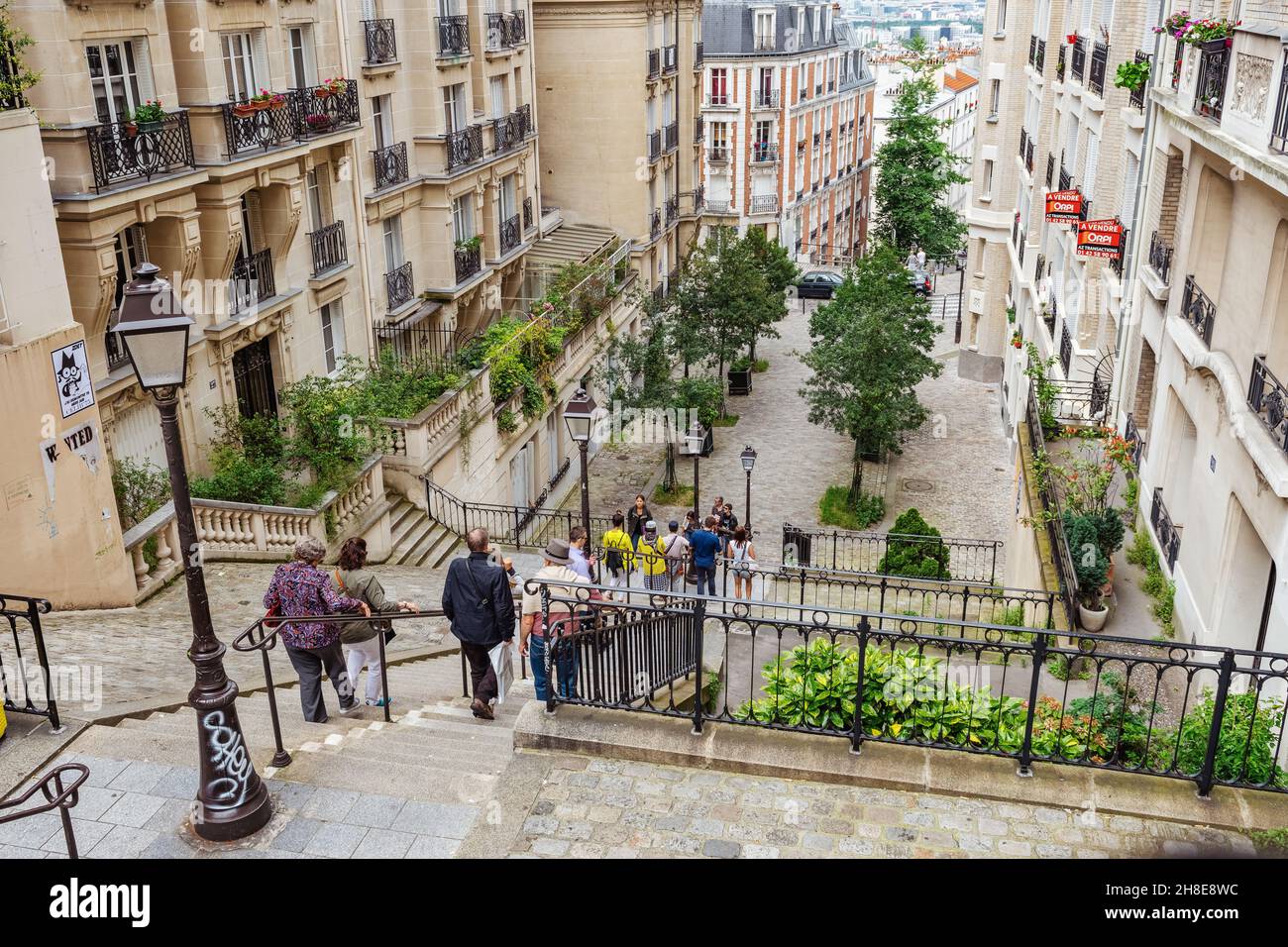 Scale nel quartiere di Montmartre, Parigi, Francia Foto Stock