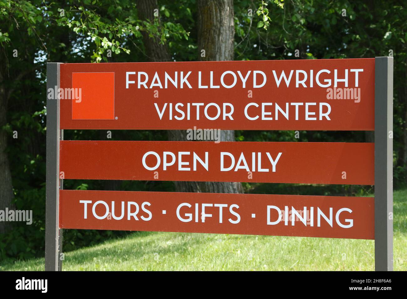Cartello per il centro visitatori Frank Lloyd Wright. Fondazione Frank Lloyd Wright. Taliesin Preservation LLC. Spring Green, Wisconsin, Stati Uniti. Foto Stock