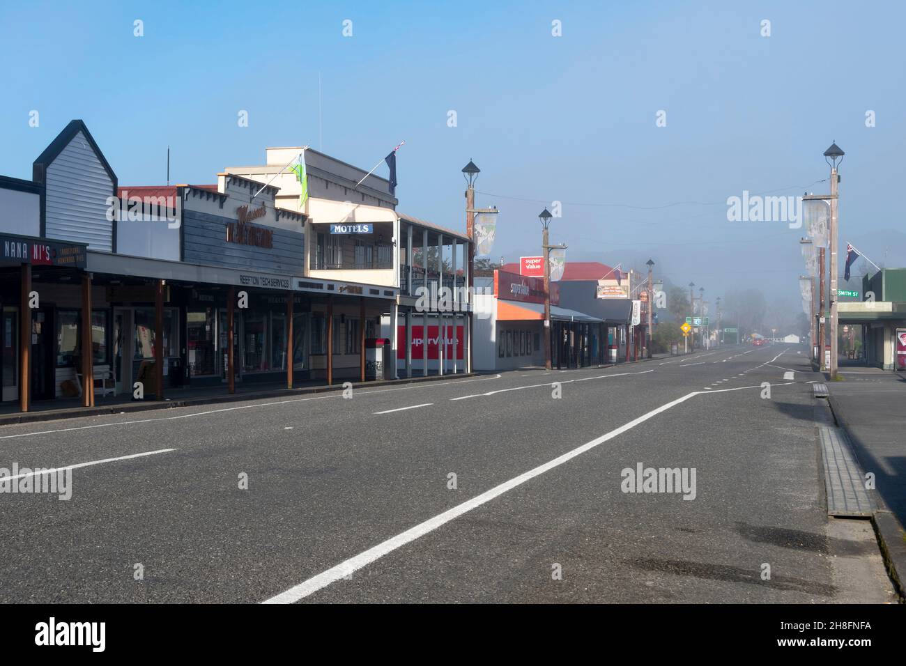 'Broadway', Main Street, Reefton, West Coast, South Island, Nuova Zelanda Foto Stock