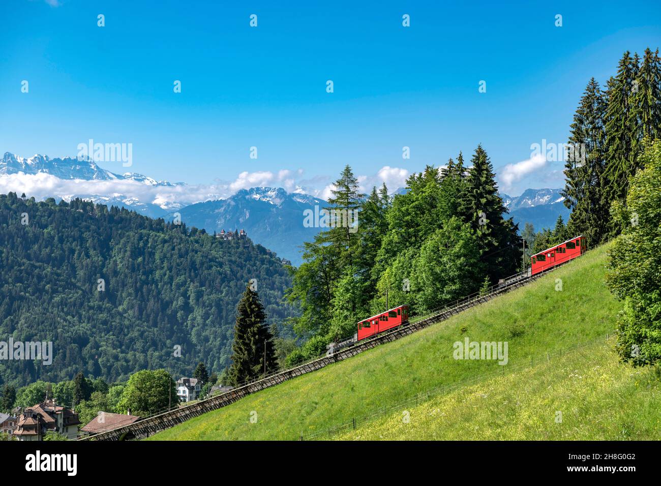 Svizzera, Vaud, Waadt, été, Sommer, Estate , Montreux , funiculaire, Standseilbahn, funicolare Les Avents – Sonloup, Les Avents, montagnes, Berge, m Foto Stock