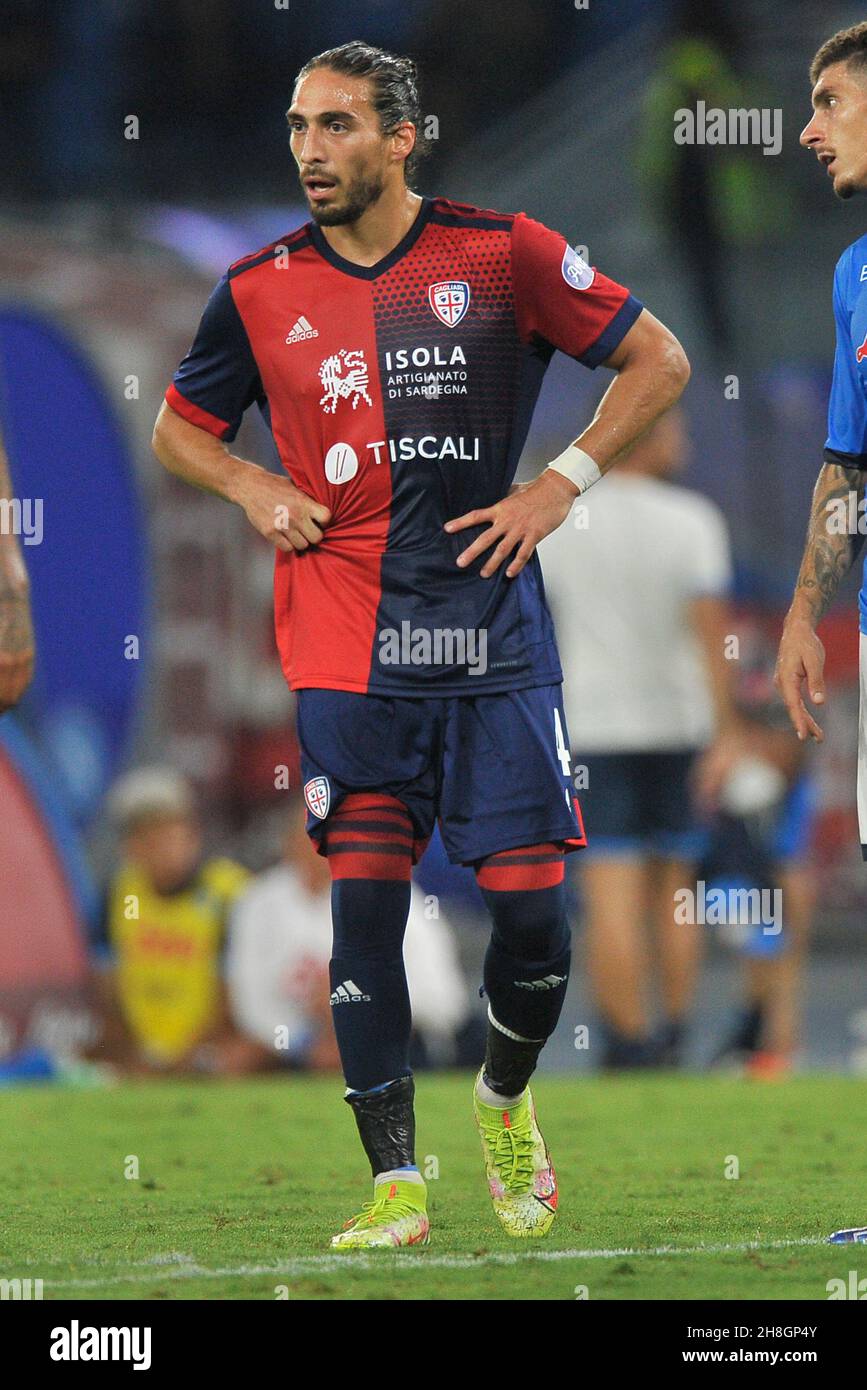 Martin Caceres giocatore di Cagliari, durante la partita del campionato  italiano SerieA tra Napoli e Cagliari risultato finale 2-0, partita  disputata al Dieg Foto stock - Alamy