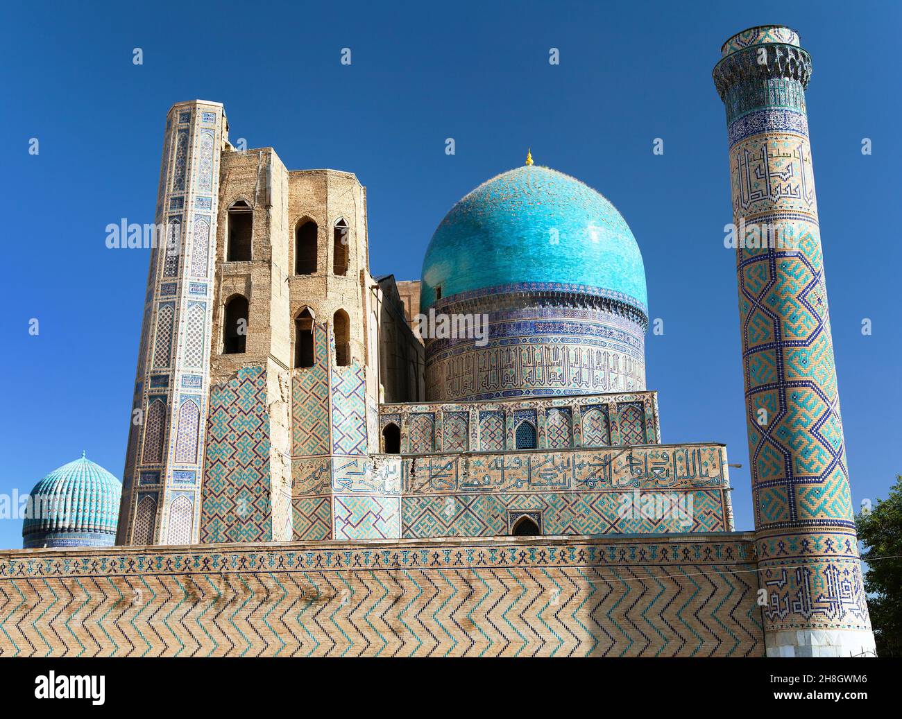 Vista dalla moschea di Bibi-Khanym - Registan - Samarkand - Uzbekistan Foto Stock