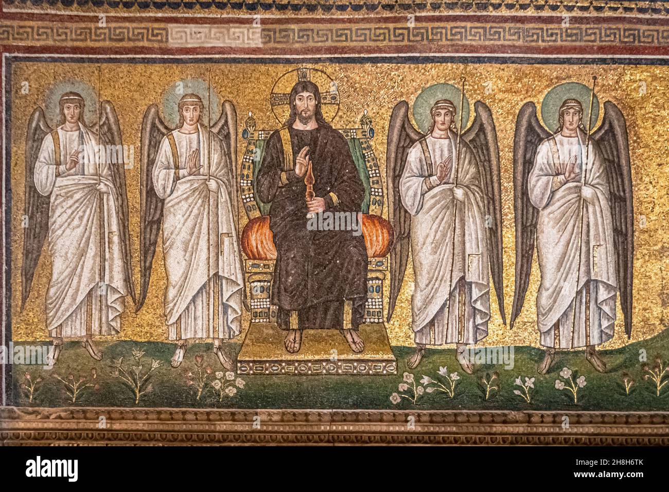 Ravenna, Italia - 01.11.2021 - il mosaico di Cristo nella Basilica di Sant Apollinare nuovo a Ravenna, Emilia Romagna, Italia, Europa Foto Stock