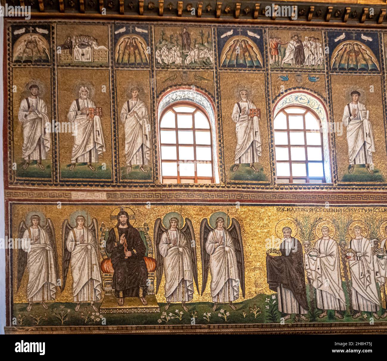 Ravenna, Italia - 01.11.2021 - il mosaico di Cristo nella Basilica di Sant Apollinare nuovo a Ravenna, Emilia Romagna, Italia, Europa Foto Stock