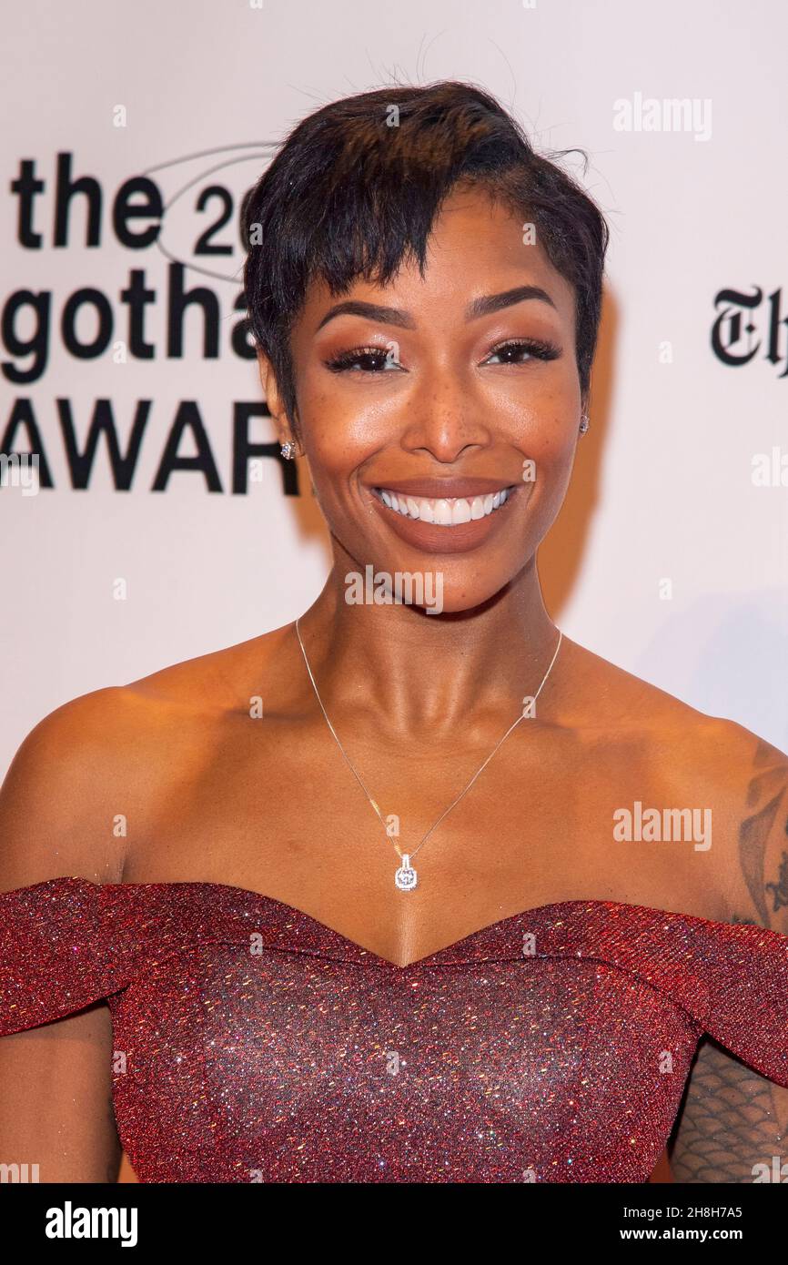 NEW YORK, NEW YORK - NOVEMBRE 29: Brittany S. Hall partecipa ai Gotham Awards 2021 presentati dal Gotham Film & Media Institute a Cipriani Wall Street il 29 novembre 2021 a New York City. Foto Stock