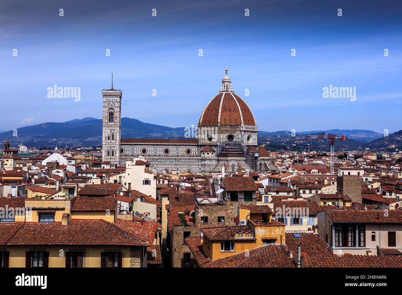 Il Duomo, Santa Maria del Fiore e il Campanile di Firenze. Italia. La