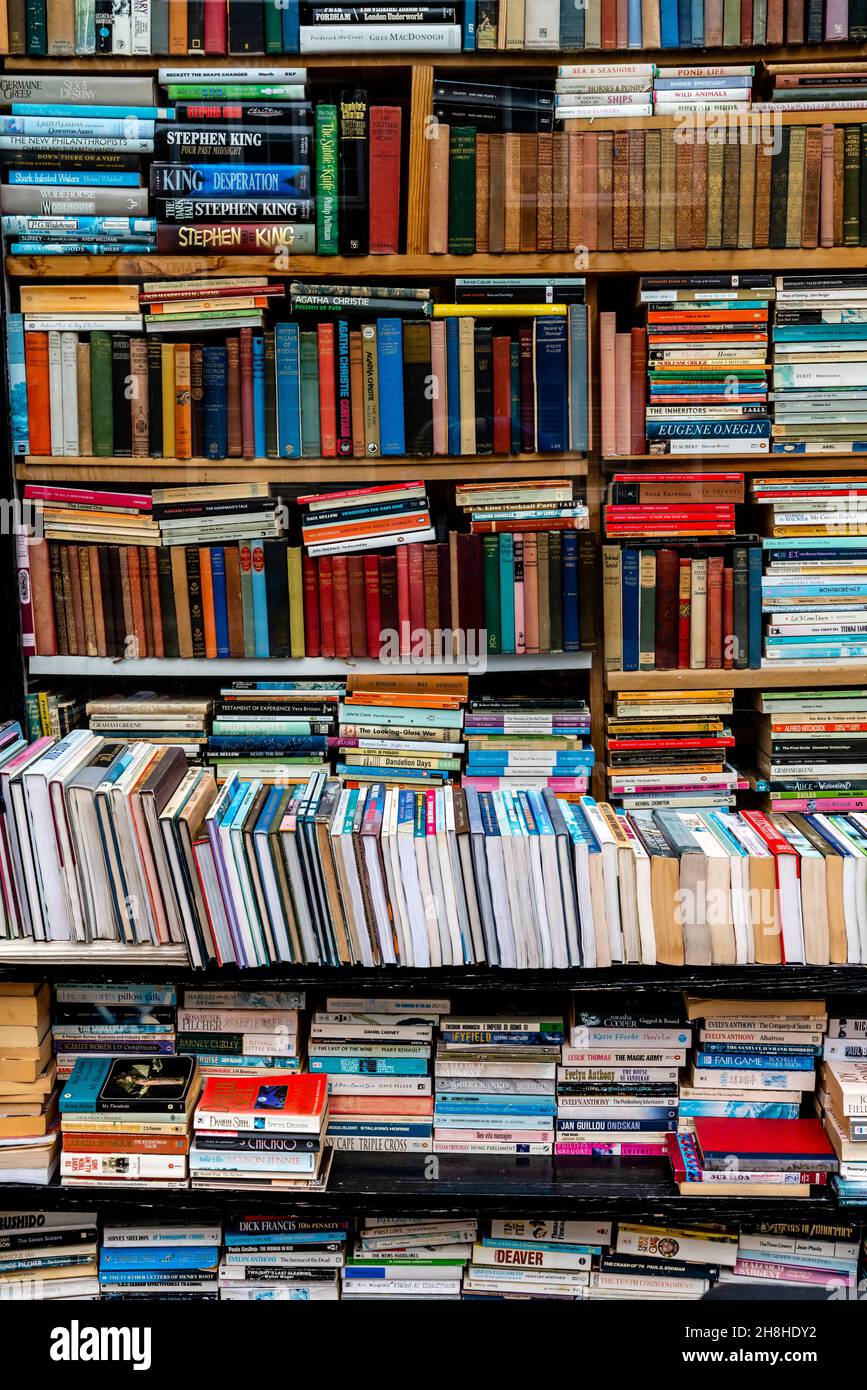 Librerie dell'usato londra immagini e fotografie stock ad alta risoluzione  - Alamy