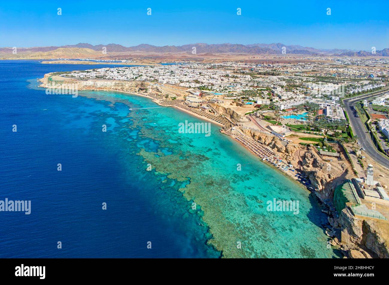 Egitto, Sinai, Sharm-el-Sheikh, Ras Umm Sid spiaggia (vista aerea) Foto Stock