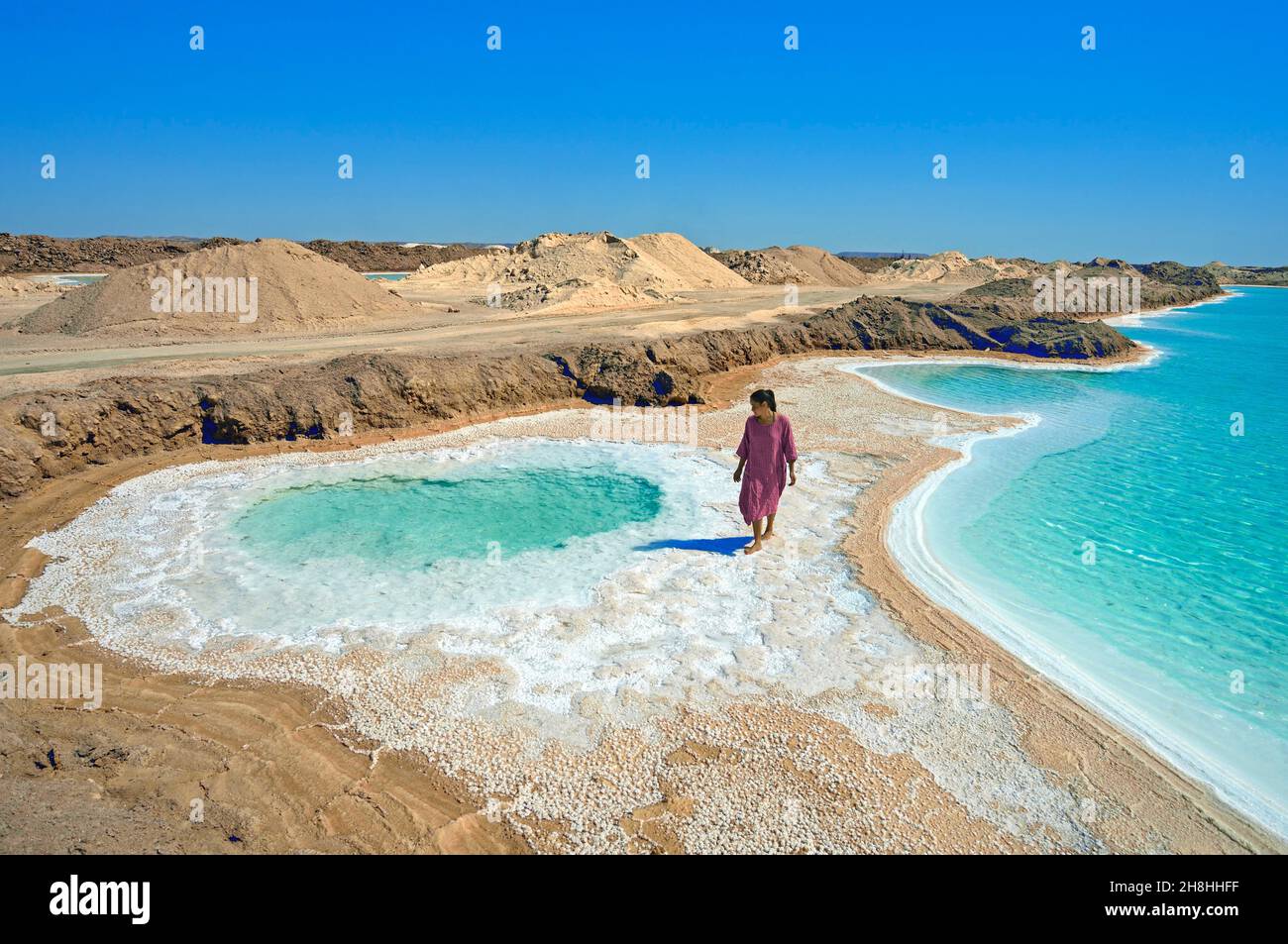 Egitto, deserto libico, governatorato di Marsa Matruh, oasi di Siwa, laghetti salati del lago Aghurmi Foto Stock
