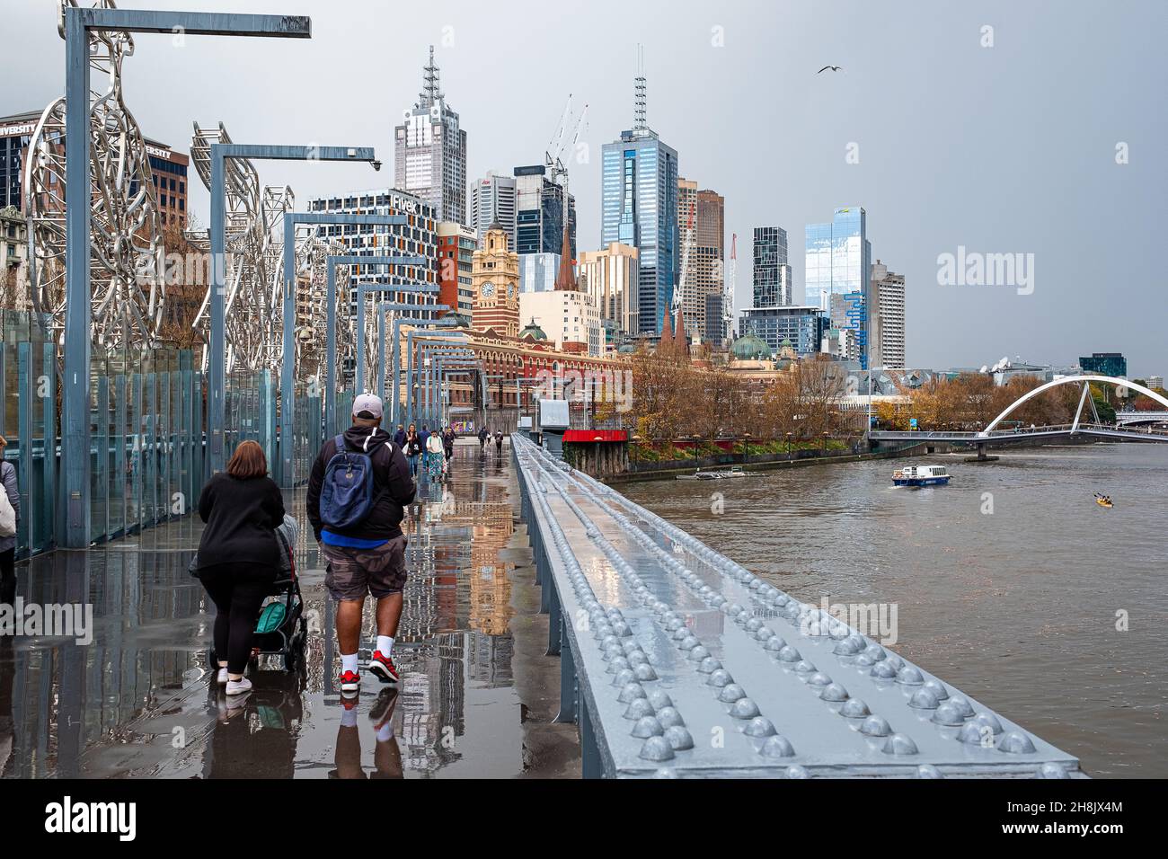 MELBOUR, AUSTRALIA - 16 novembre 2019: Una bella vista della vita di Melbourne prima della pandemia, Australia Foto Stock