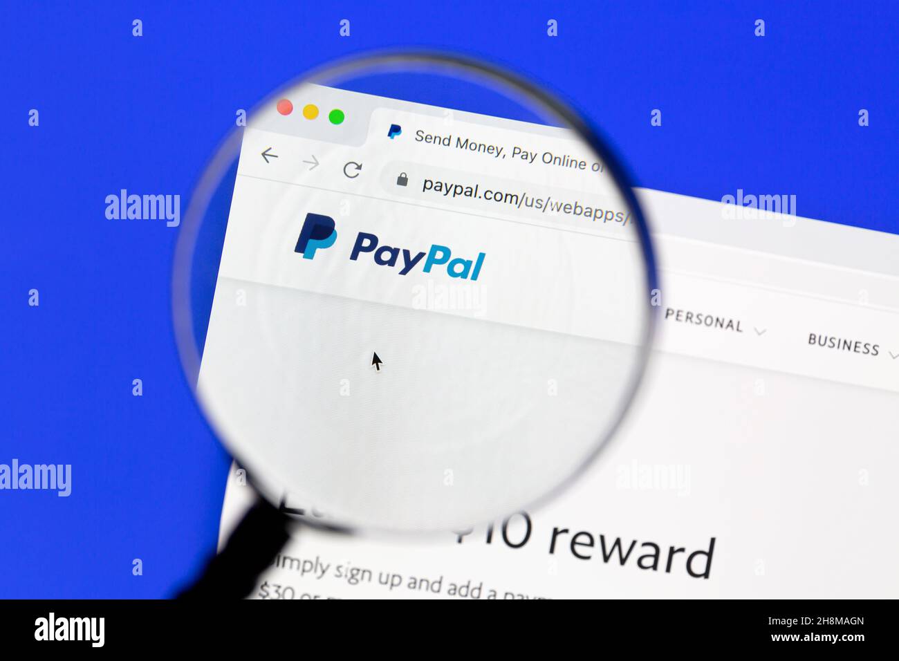 Ostersund, Svezia - 18 agosto 2021 Paypals website. PayPal Holdings, Inc. È una società americana che opera con un sistema di pagamento online. Foto Stock