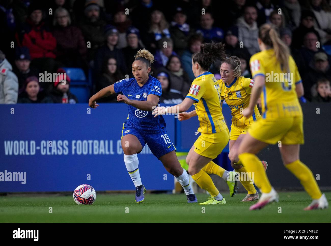 Kingston, Regno Unito. 21 Nov 2021. Lauren James of Chelsea Women durante la partita FAWSL tra Chelsea Women e Birmingham City Women al Kingsmeadow Stadium, Kingston, Inghilterra, il 21 novembre 2021. Foto di Andy Rowland. Credit: Prime Media Images/Alamy Live News Foto Stock