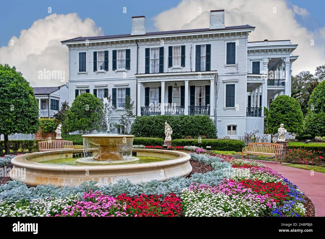 Nottoway Plantation House, residenza greca in stile Revival e Italianate vicino alla città White Castle in Iberville Parish, Louisiana, Stati Uniti / USA Foto Stock