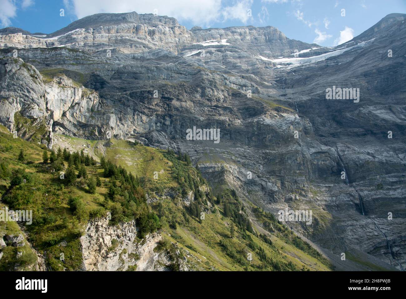 Blick in den Creux de Champ, ein imposanter Talkessel oberhalb von Les Diablerets in den Waadtländer Alpen, Schweiz Foto Stock