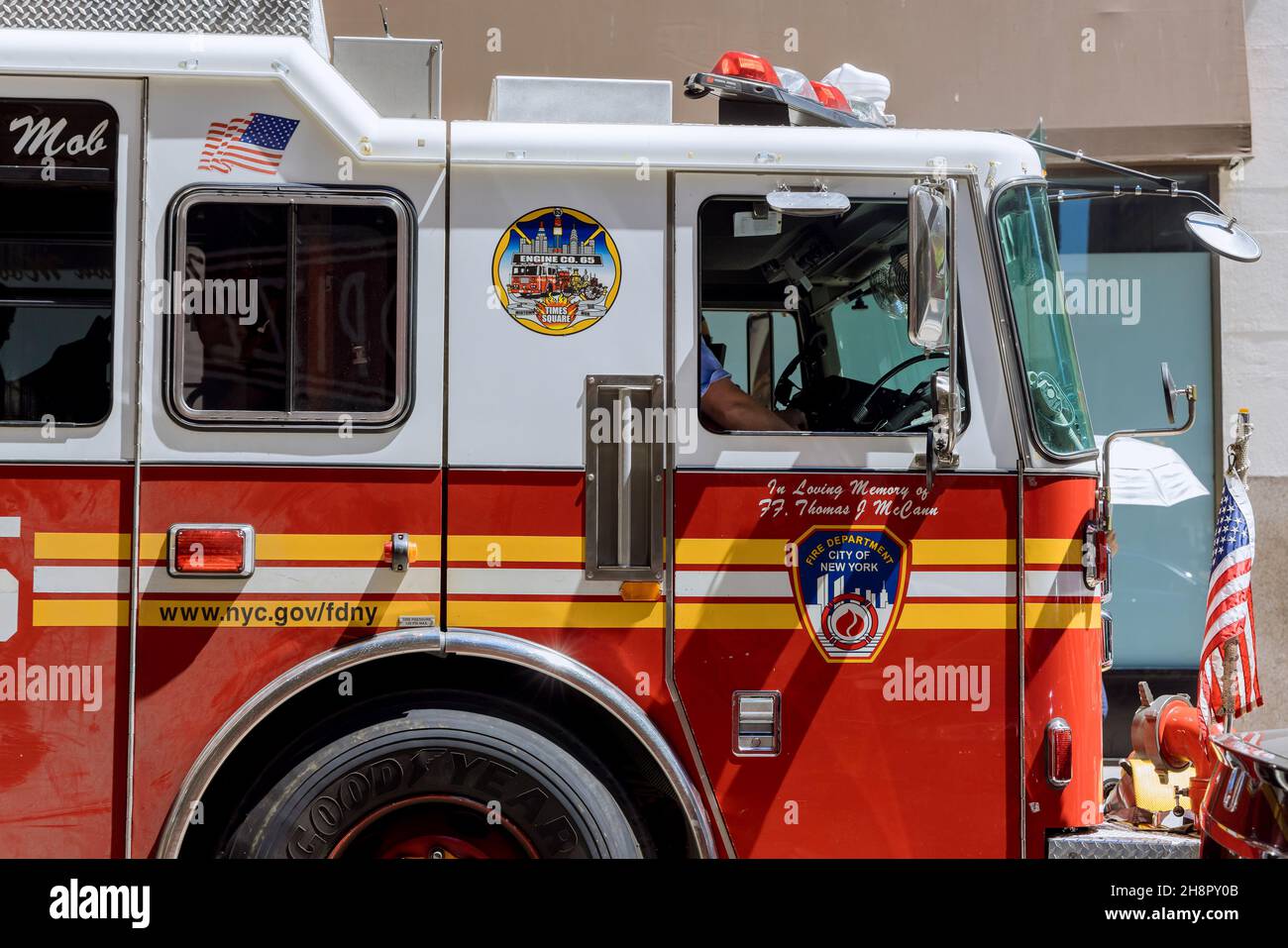 Lower Manhattan, Stati Uniti, camion dei pompieri in città Foto Stock