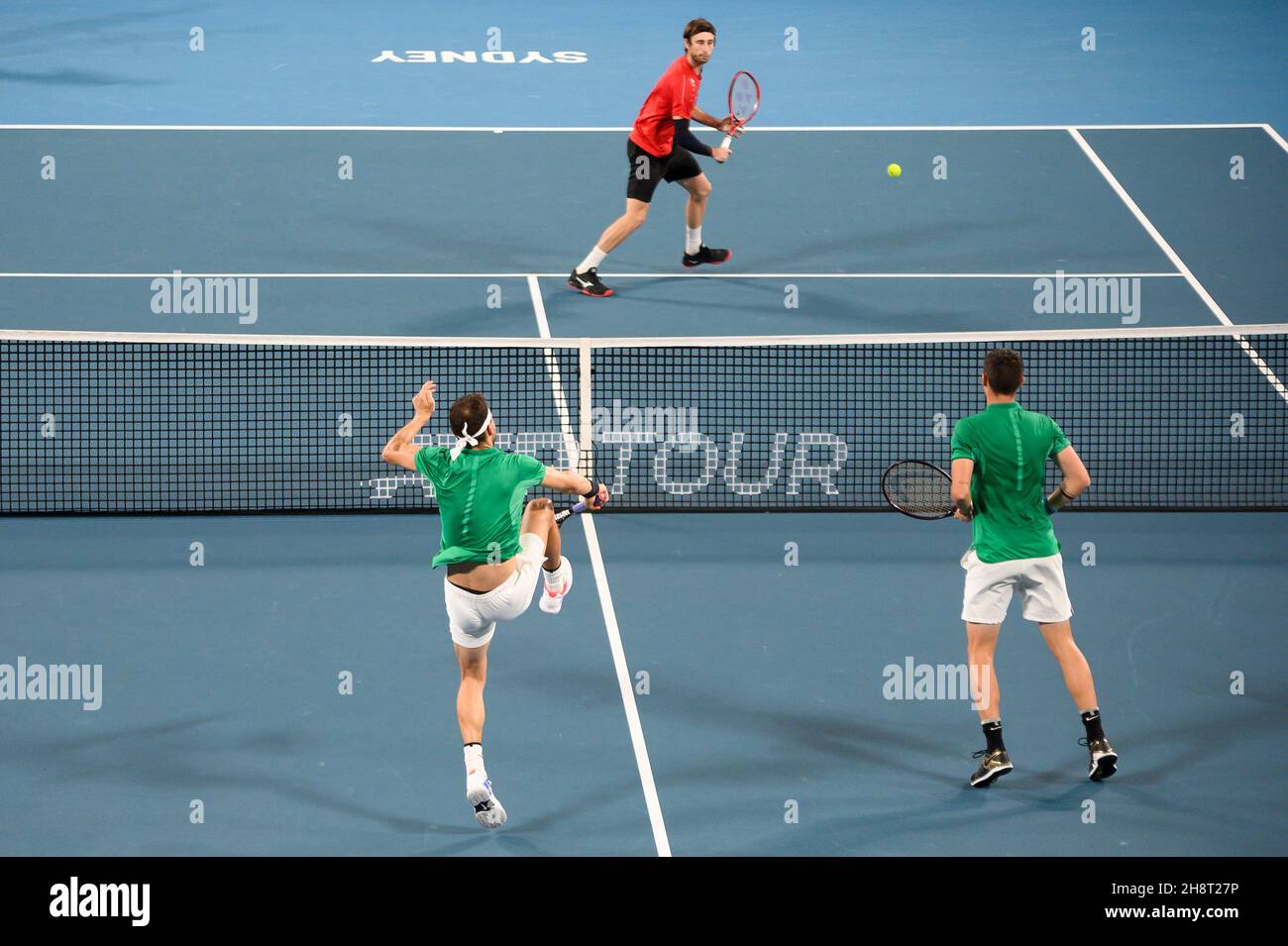 SYDNEY, AUSTRALIA - GENNAIO 07: Grigor Dimitrov della Bulgaria colpisce un colpo di testa durante il giorno cinque della partita doppia del Gruppo C alla ATP Cup 2020 Tennis alla Ken Rosewall Arena il 07 Gennaio 2020 a Sydney, Australia. Foto Stock