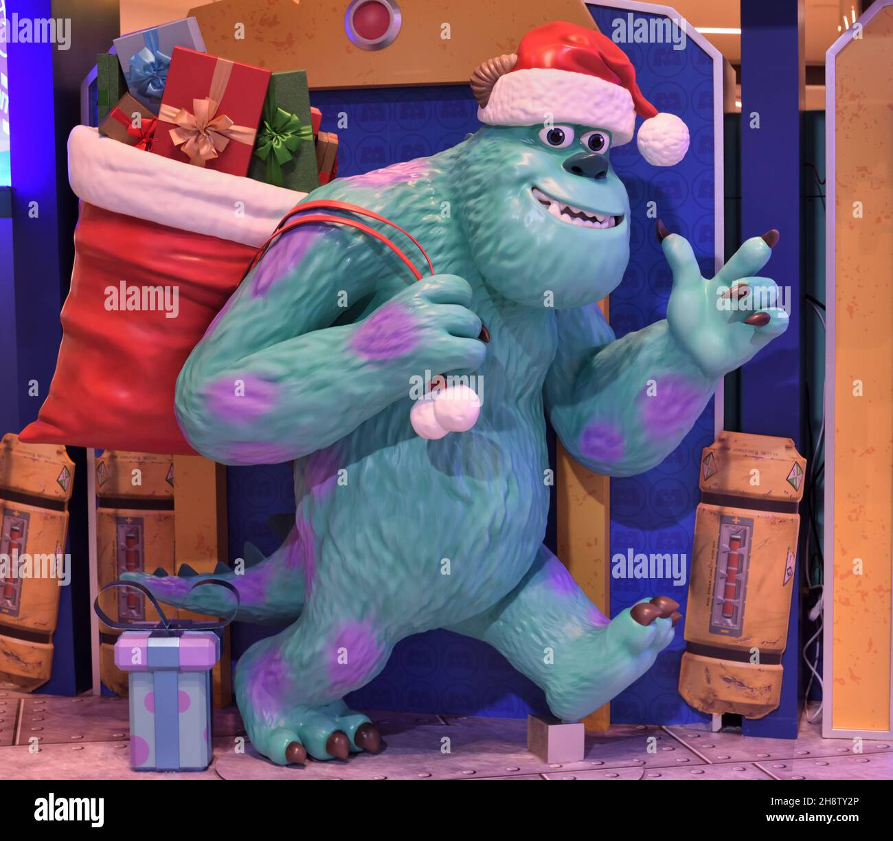 Monster Sulley in costume di Natale Foto Stock