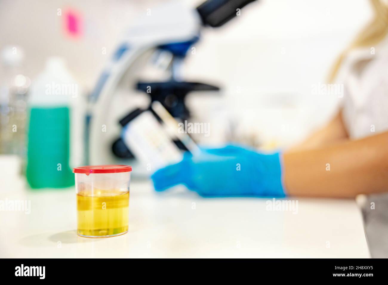 Acquista Contenitori Urine 120 Ml - 250 Pz. ISO8 - Foto 8