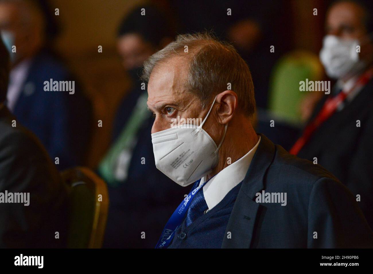 Roma, Italia. 03 dicembre 2021. Piero Fassino durante MED - Dialogue Mediterranee, News in Rome, Italy, December 03 2021 Credit: Independent Photo Agency/Alamy Live News Foto Stock