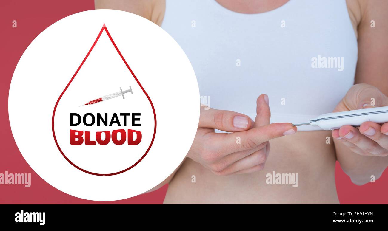 Immagine composita digitale di donare il segno del sangue sulla donna che esamina con glucometro Foto Stock