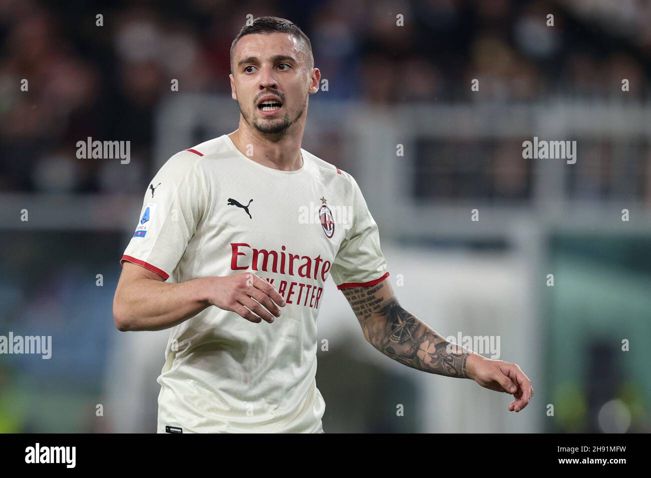 Genova, Italia. 01 dicembre 2021. Rade Krunic (AC Milan) reagisce durante Genova CFC vs AC Milan, Campionato italiano di calcio a a Genova, Italia, Dicembre 01 2021 Credit: Agenzia indipendente di Foto/Alamy Live News Foto Stock