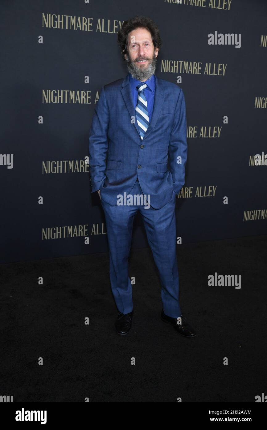 Tim Blake Nelson partecipa alla prima mondiale di 'Nightmare Alley' ad Alice Tully Hall, Lincoln Center il 01 dicembre 2021 a New York. Foto Stock