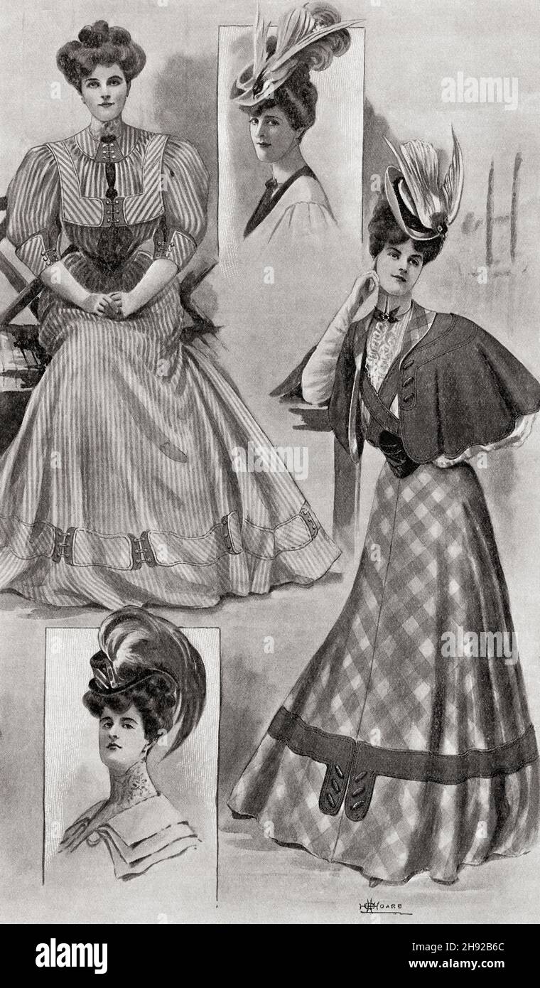 Pubblicità di moda dei primi anni del XX secolo per i Fashions di Agosto. Abito elegante casa, per i mori, cappelli nuovi. Dal mondo e sua moglie, pubblicato nel 1906 Foto Stock