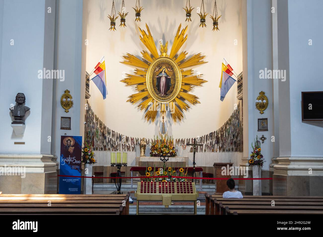 Interno della Chiesa della graziosa Madre di Dio, comunemente chiamata Chiesa Gesuita nella Città Vecchia di Varsavia, capitale della Polonia Foto Stock