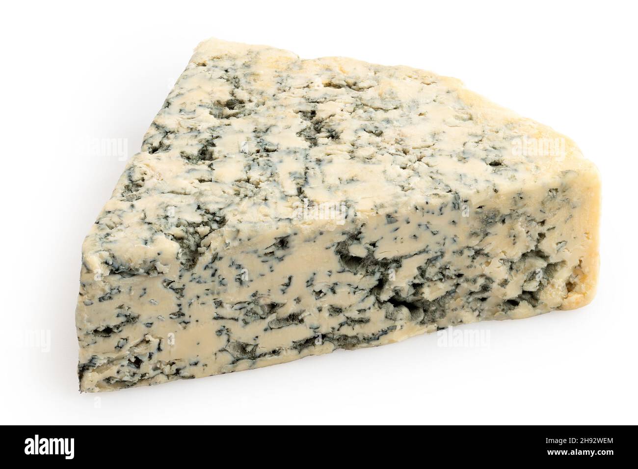 Cuneo di formaggio blu isolato su bianco. Foto Stock