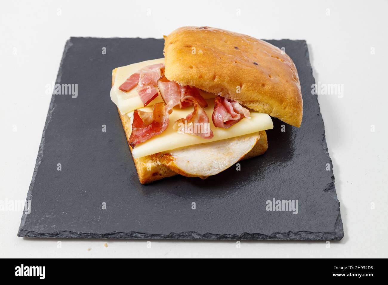 Toast gustosi e ad alto contenuto calorico con formaggio Foto Stock