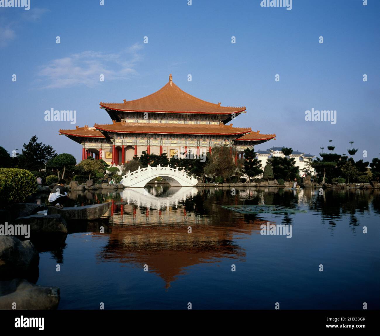 Taiwan. Città di Taipei. Piazza della libertà. Teatro Nazionale e sala concerti. Foto Stock