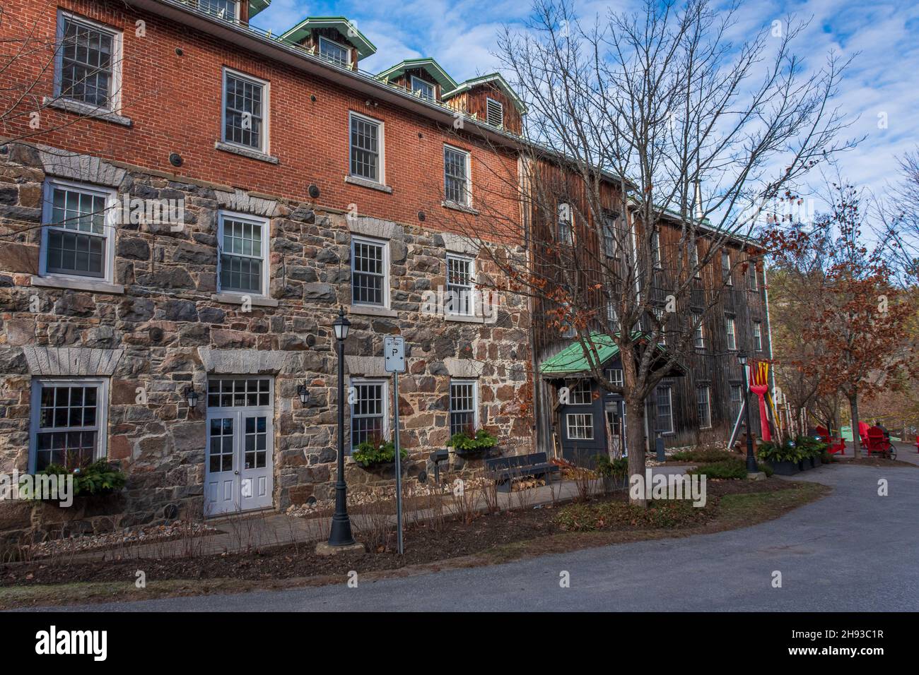 Wakefield Mills cascate resort e ristorante Wakefield Quebec Canada in inverno Foto Stock