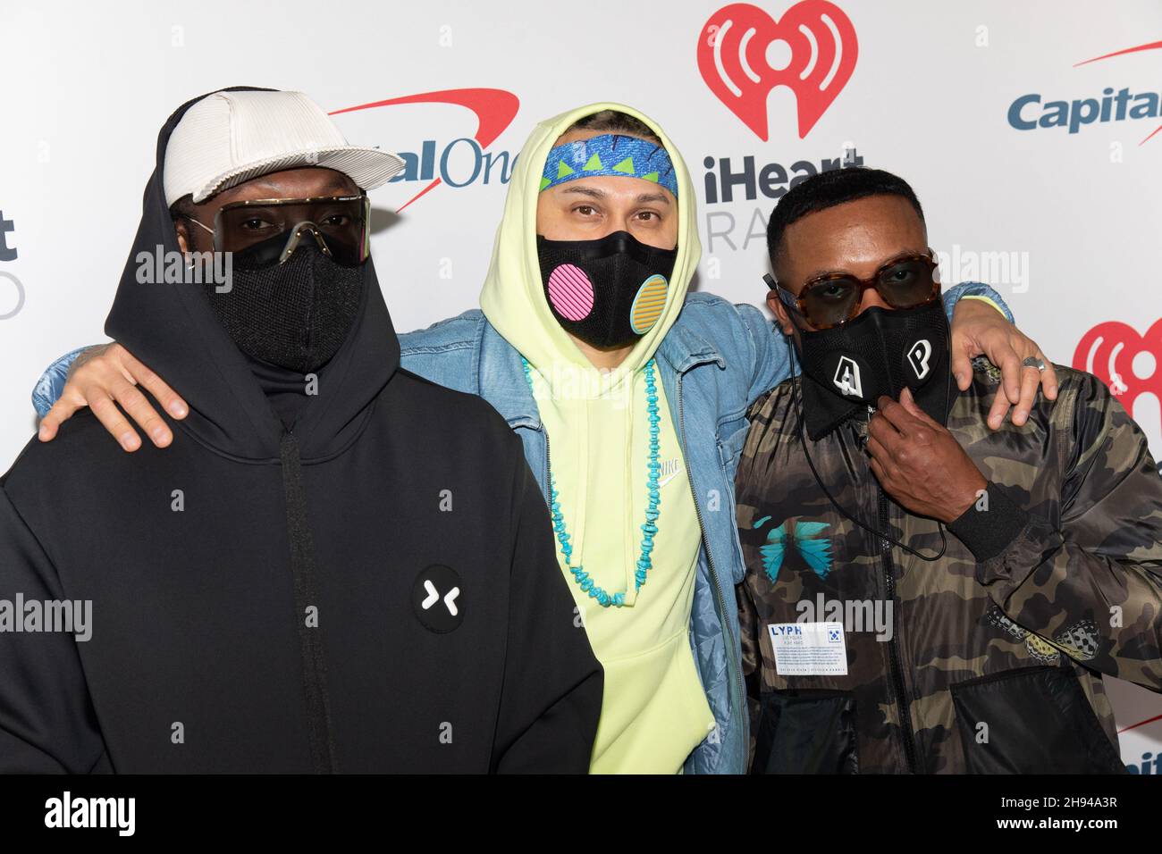 04 Dicembre 2021 - Los Angeles, California - (L-R) Will.i.Am, Taboo, e apl.de.ap di Black Eyed Peas. IHeartRadio 102.7 KIIS FM Jingle Ball. (Credit Image: © Billy Bennight/AdMedia via ZUMA Press Wire) Foto Stock