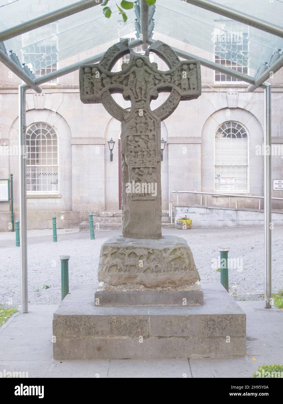 Croce celtica nella contea di Kells Meath Irlanda Foto Stock