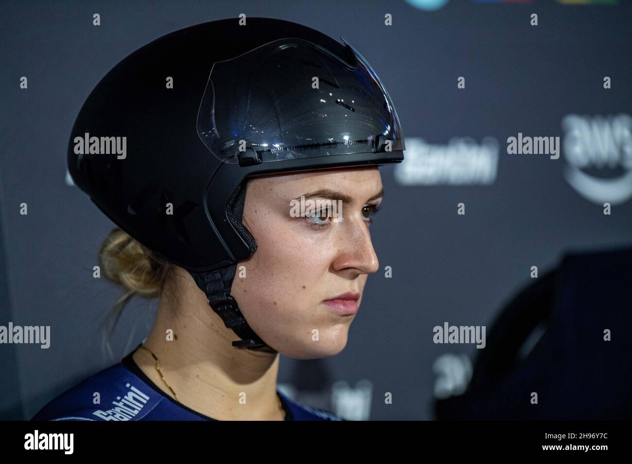 LONDRA, INGHILTERRA - DICEMBRE 04: Lea Friedrich di Germania al velodromo di Lee Valley Veloark il 4 dicembre 2021 a Londra, Inghilterra. (Foto di Sebastian Frej) Credit: Sebo47/Alamy Live News Foto Stock