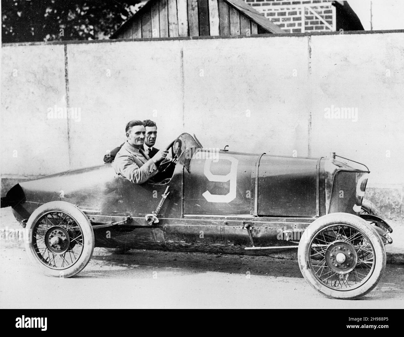 Il pilota britannico George Bedford alla guida di un Hillman, Grand Prix de Voiturettes, le Mans, Francia, 1921. Foto Stock