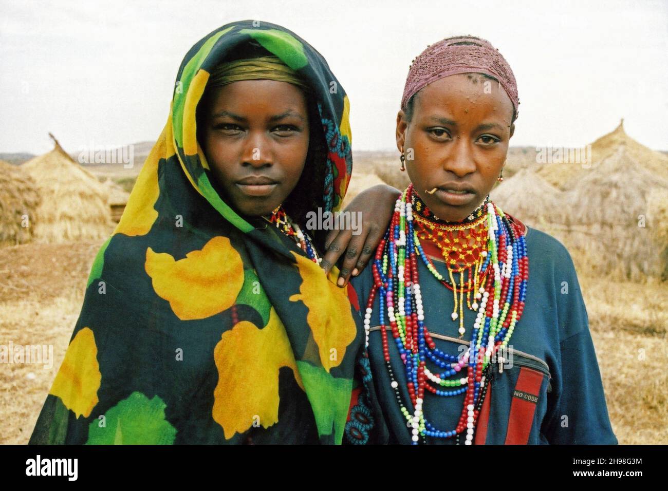 Adolescenti del Borana Oromo (a.k.a. Boran, Boorana) dall'Etiopia meridionale Foto Stock