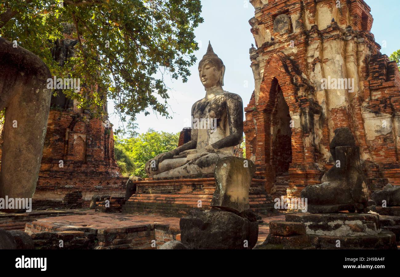 Wat Mahathat, Parco storico di Sukhothai, Mueang Kao, Provincia di Sukhothai, Tailandia, Asia Foto Stock