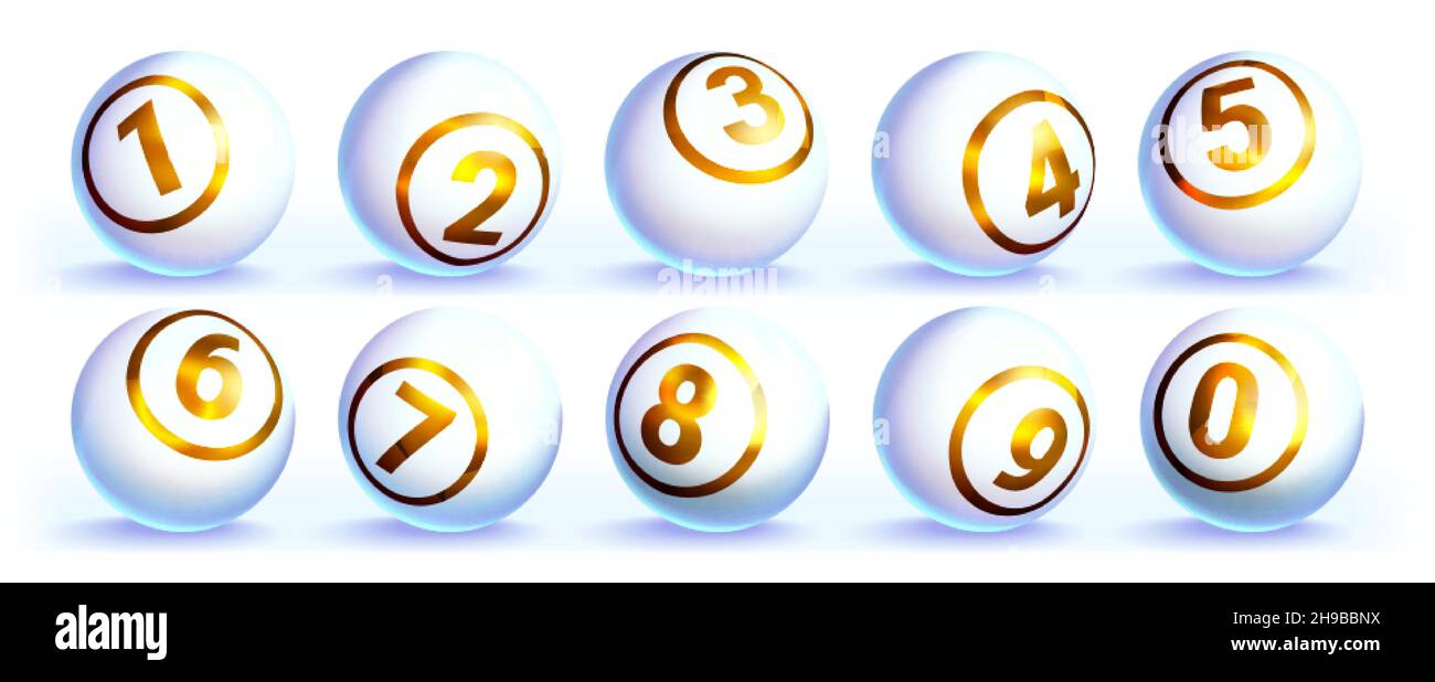 Palline bianche Lotto con numeri d'oro vettore di illustrazione realistica. Gioco d'azzardo della lotteria sfere lucide. Snooker, gioco di sport per il tempo libero o palla da bingo da biliardo isolato su sfondo bianco. Illustrazione Vettoriale