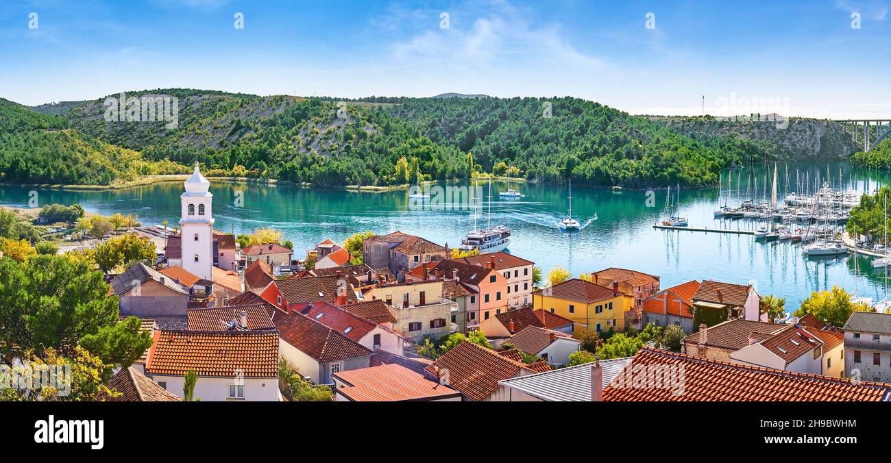 Vista aerea di Skradin, fiume Krka, Dalmazia, Croazia Foto Stock