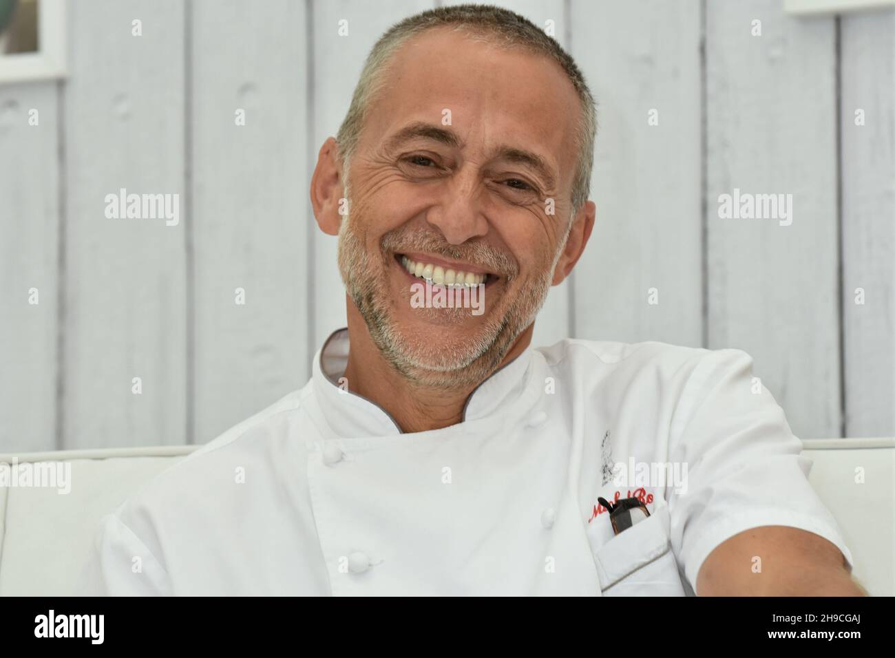 Michel Roux OBE, Hampton Court Palace Food Festival, East Molesey, Surrey. REGNO UNITO Foto Stock